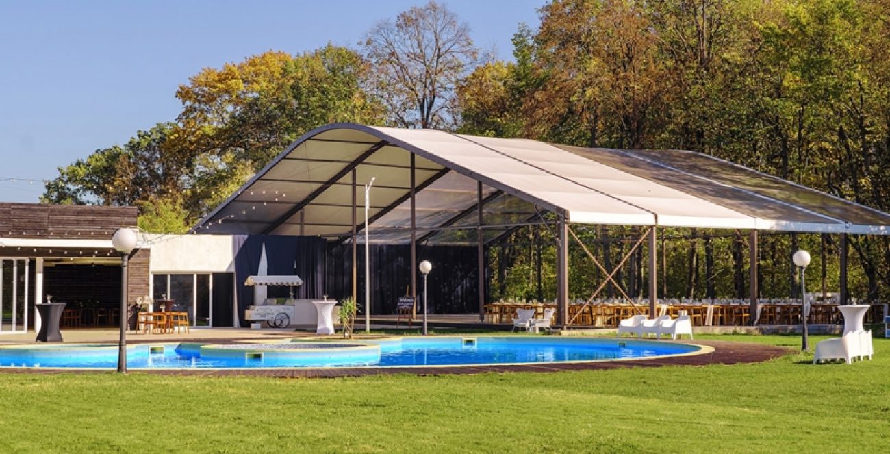 Nunta in padure piscina TreeHouse Lagoon